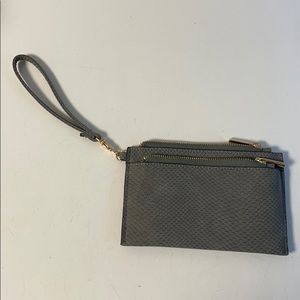 wallet/wristlet